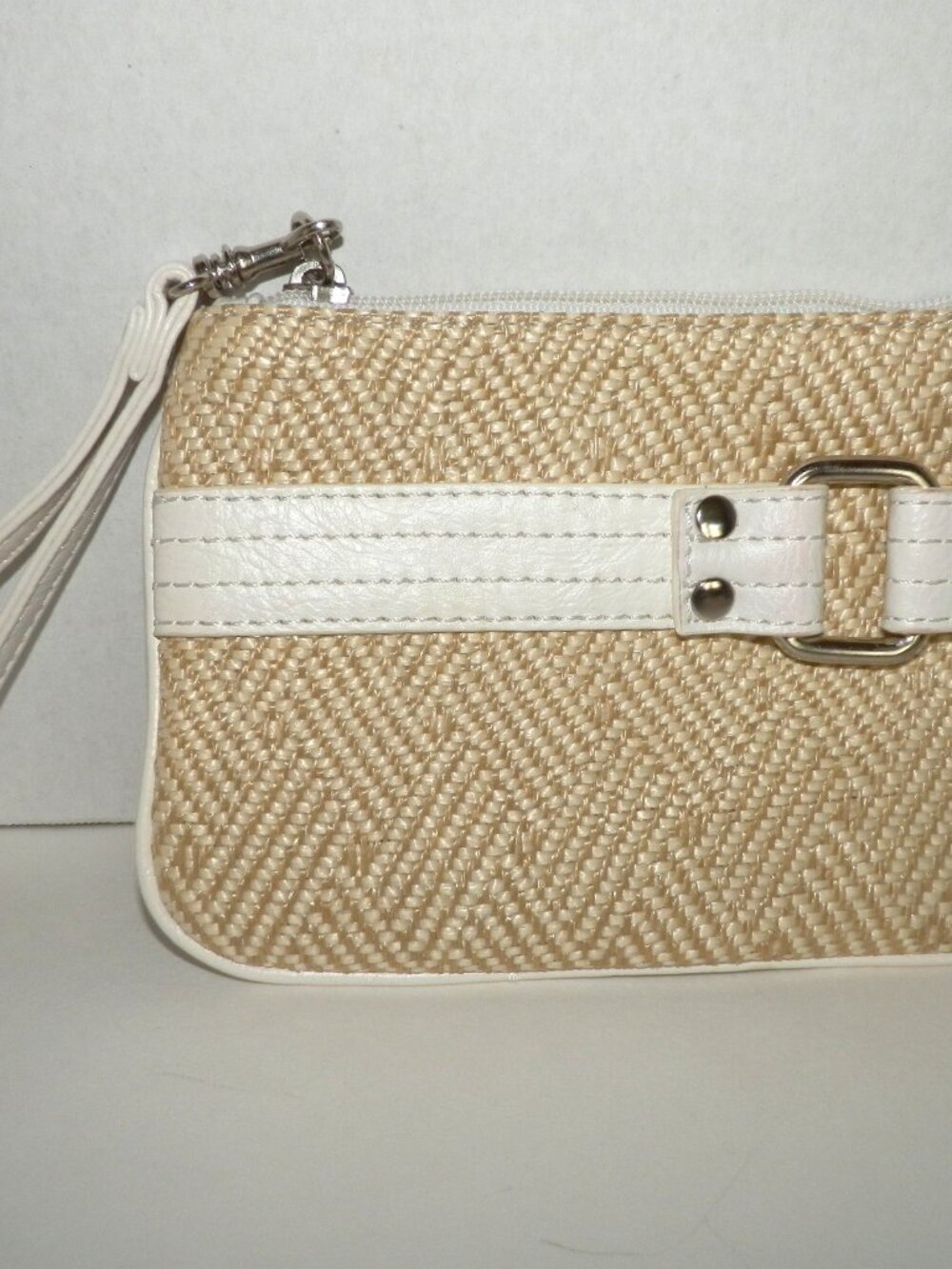 Express Tan & White Wristlet